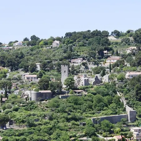 La Pinede Penchee 5km Des Plages Holiday home Ollioules