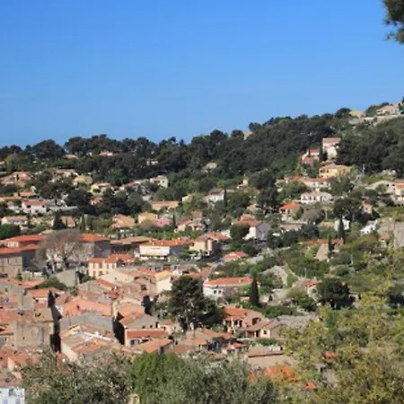Hébergement de vacances La Pinede Penchee Ollioules
