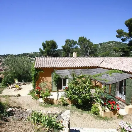 Semesterbostad La Pinede Penchee 5km Des Plages