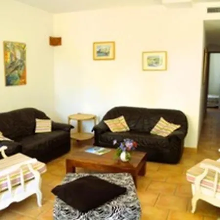 La Pinede Penchee 5km Du Bord De Vakantiehuis Ollioules
